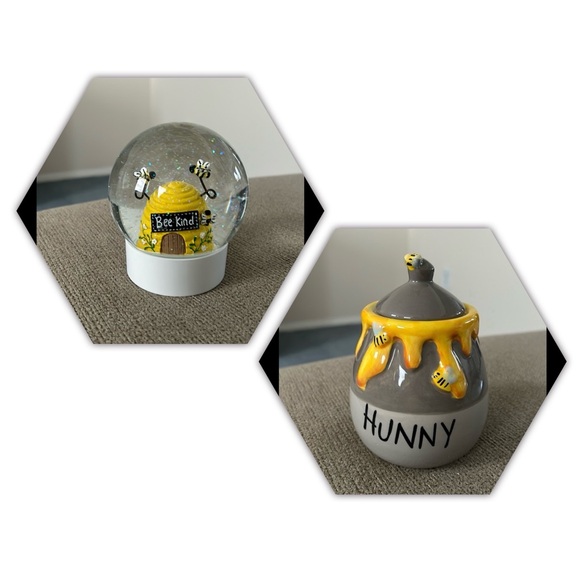 TWO PIECES- Honeybee snow globe & Honey Jar - Picture 1 of 8